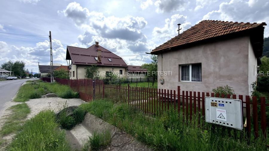 Casa individuala  Leresti la strada principala+ teren 831 mp, utilitati complete - 18