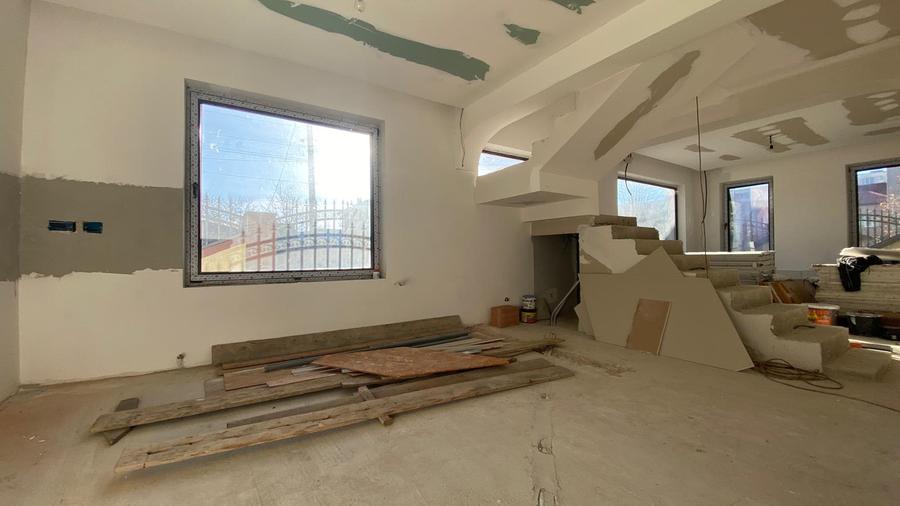 Casa P+E+M, Gavana 2, Pitesti - idealimob.ro