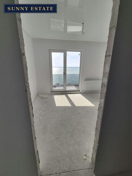Ap. 2 camere de vânzare, vedere panoramică la lac, Mamaia Nord