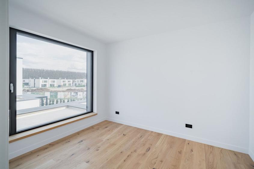 Vila cu 6 camere in Amber Forest