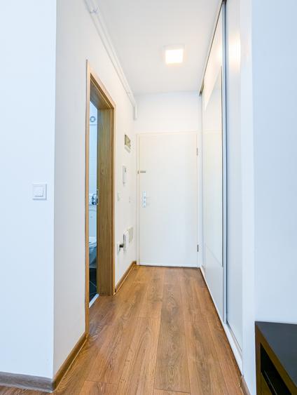 2 camere mobilat utilat la 5 min de Coresi Shopping Resort