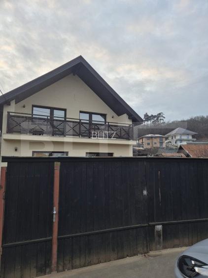 Exclusivitate! Casa de vanzare, cu 6 camere, 155 mp, zona Unirii - 9