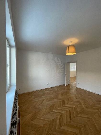 Casa 6 camere, birouri, zona Bulevardul Castanilor, Ploiești