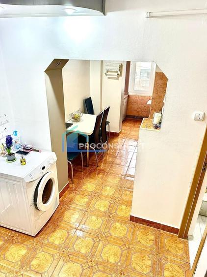 Apartament 3 camere de vânzare – Calea Lipovei 115.000 EUR