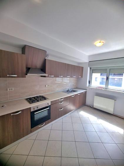 Apartament 3 camere, 93mp, The Ring- Torontalului, 2 băi, dressing, balcon 10mp
