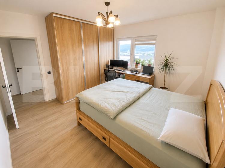 Apartament 3 camere, 68 mp, terasa 23 mp, etaj intermediar, lift, Baciu