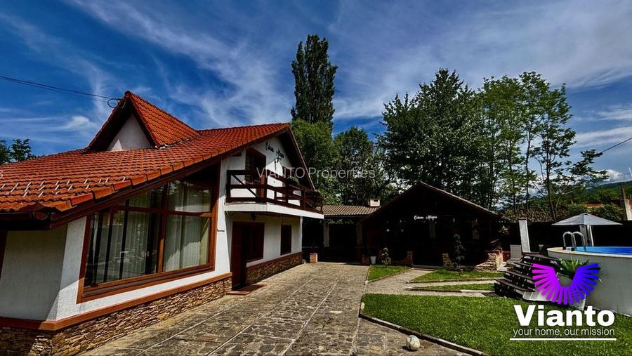Casă de vânzare cu piscîna n Tocile – Sadu | Zonă superbă - 2