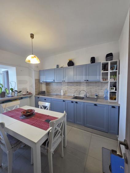 Apartament 4 camere, 86.70 mp, zona centrala Targoviate