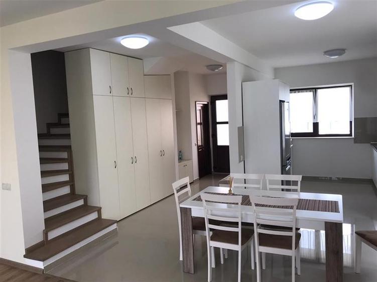 Casa tip duplex,D+P+ET,situat in cartierul Europa!