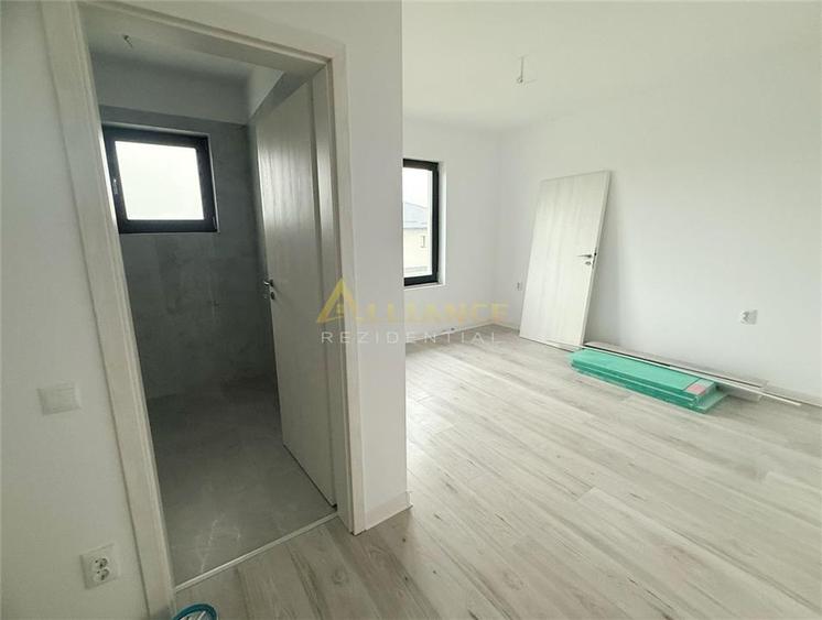 Casa moderna / 3 Camere / 2 Bai / Teren 378 mp