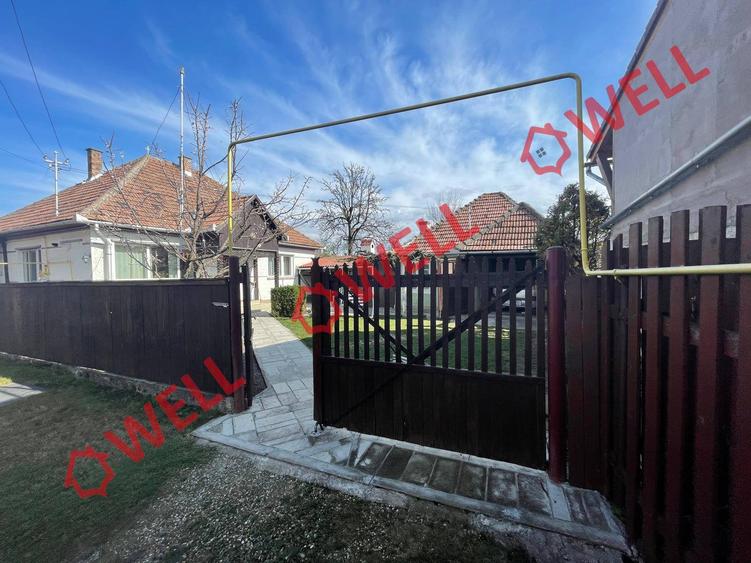 Casă de vânzare în Târgu Secuiesc, în curtea 24!