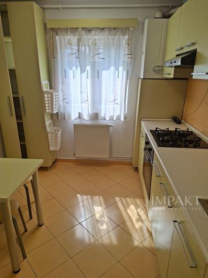 Apartament de inchiriat 3 camere decomandate, cartier Zorilor!