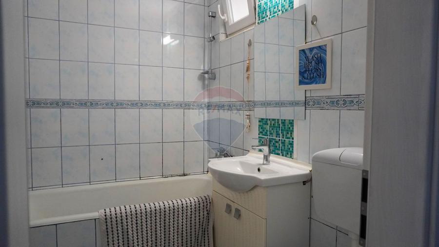 Apartament cu 3 decomandat de vânzare pe Calea Bucuresti 63 mp+balcon