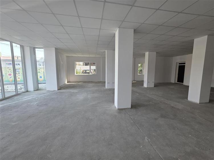Spatii de inchiriat de 137 mp si 108 mp - Happy Residence 3