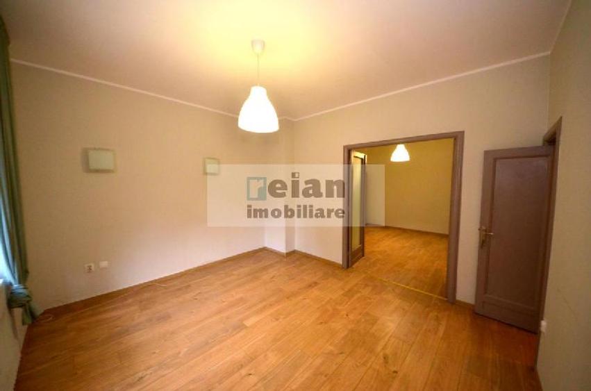 Central - Vasile Lascar, Apartament 2 Camere, Parter Inalt, 63 Mp