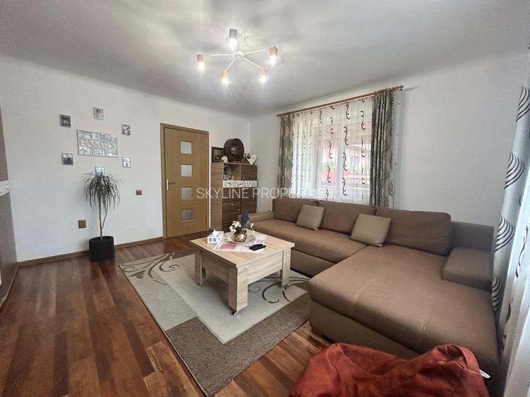 Casa ultrafinisata de vanzare in Rascruci cu teren de 2936 mp