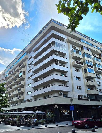 BLOC 1980 APARTAMENT 4 CAMERE 1 MIN METROU UNIVERSITATE