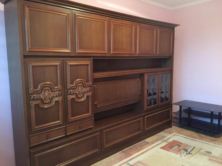Apartament 4 camere, de preferat pentru inchiriere pe termen lung, 4 sau 3 cam.