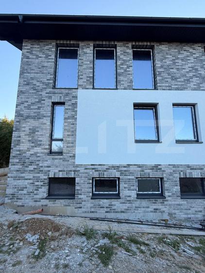 Casă individuală de vânzare, 6 camere, 182 mp, în Făget