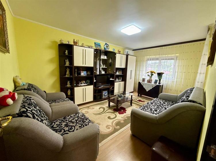Apartament cu 2 camere decomandat - Pacurari - Toma Cozma