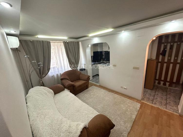 Podu Ros - Apartament 3 camere semidecomandat, MOBILAT și UTILAT - 5