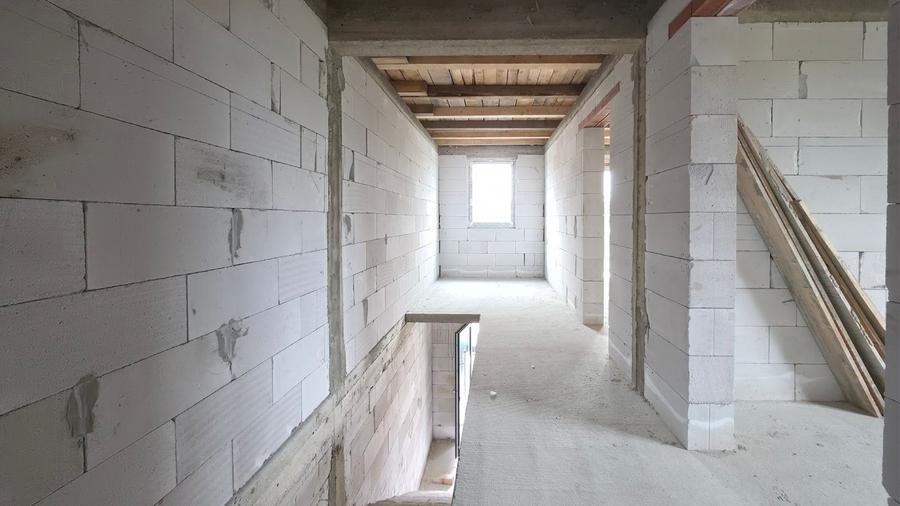 Apartament în duplex nou la rosu, pe 2 niveluri, în Vladimirescu