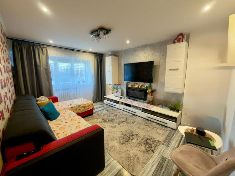 Apartament 3 camere Pacurari
