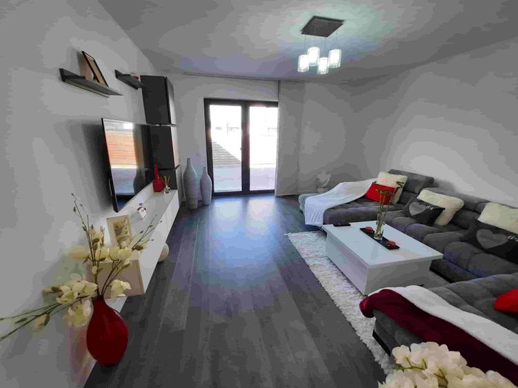 Casa moderna cu teren, Calea Cisnadiei, Arhitectilor