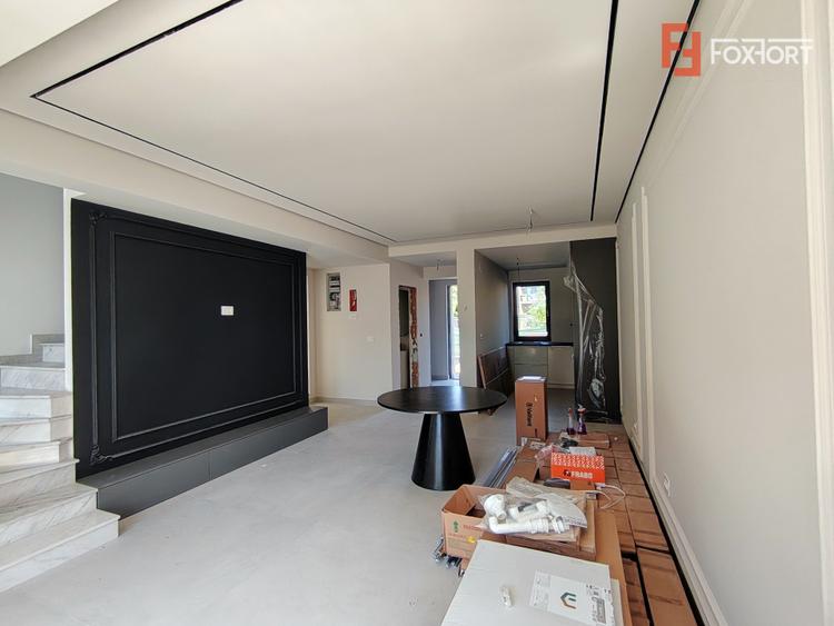Casa individuala cu 4 camere Parter + 2 Etaje, in Giroc - V10060
