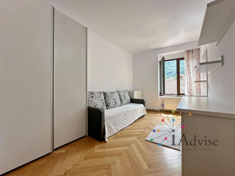 Apartament 3 camere | Centrul Istoric | Poarta Schei | Etaj 1 | Parcare
