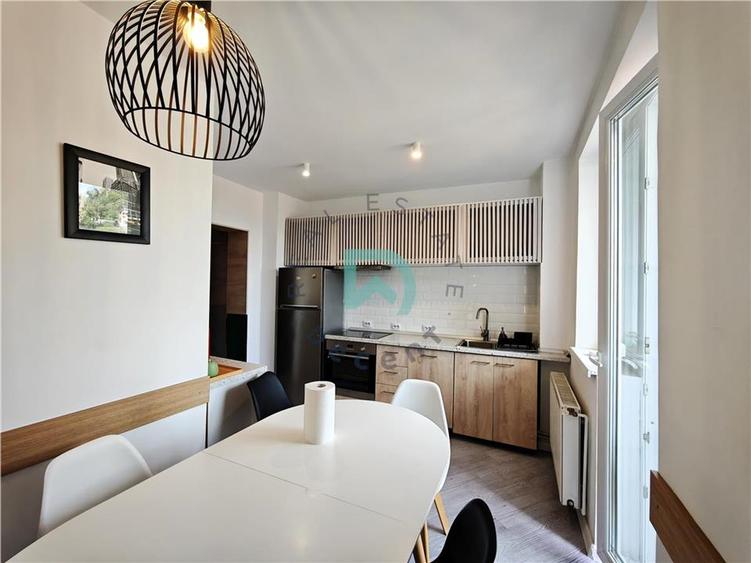 4 camere, centru, parcare, priveliste unica