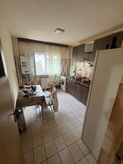1 Decembrie-Pallady,apartament 3 camere decomandat - 4