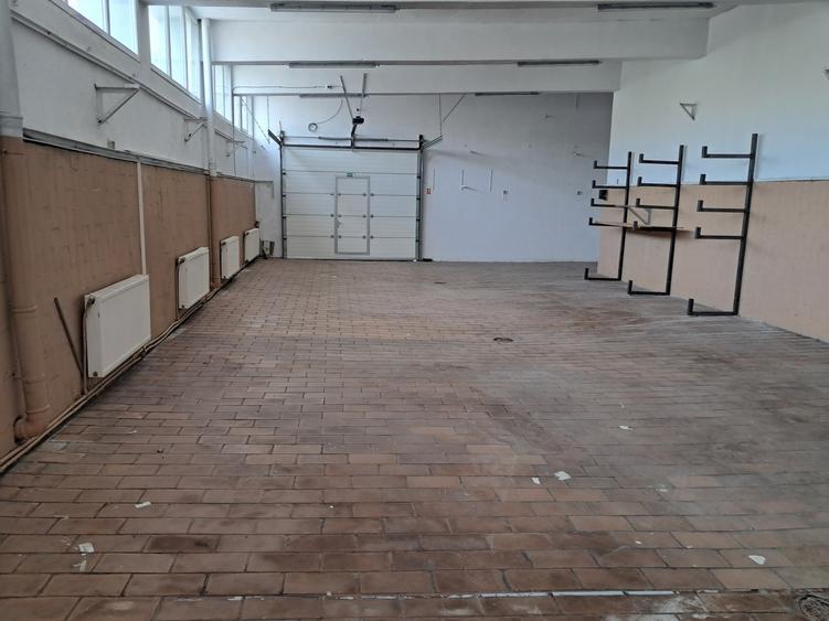 Hala parter 360 mp productie / depozitare in P-ta 1 Mai