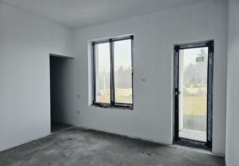Casǎ Modernǎ zona Dealuri Oradea