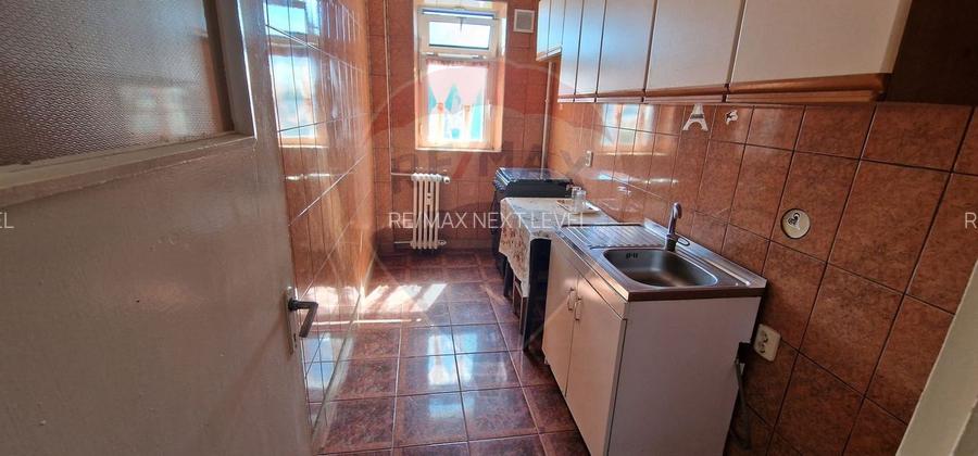 Apartament DE INCHIRIAT cu 2 camere decomandate, zona Narcisa - 6