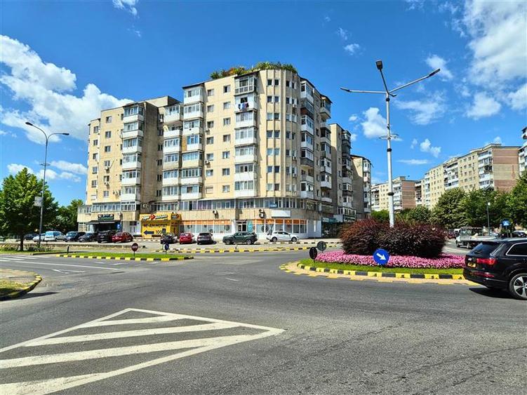 OSTROVENI - Etaj 1 - Spatiu cu vizibilitate stradala - Cabinet medical/birouri