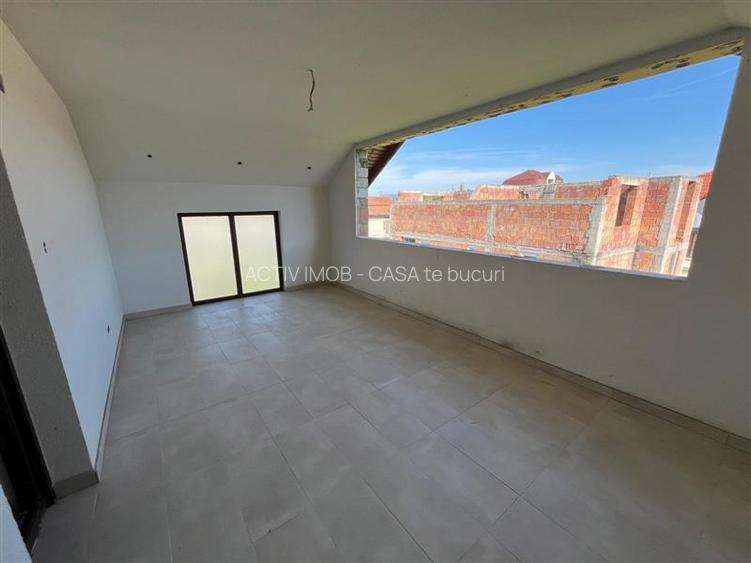 Caransebes, Casa 7 Camere + Teren 600 Mp., Zona Pipirig - 12