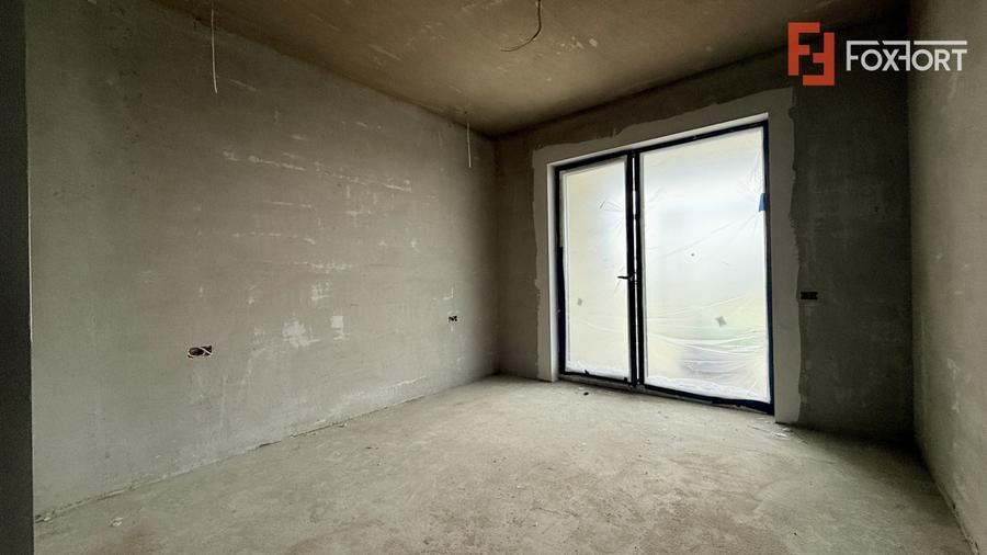 Apartament de vanzare, 3 camere + terasa de 15,62 mp, Drumul Boilor