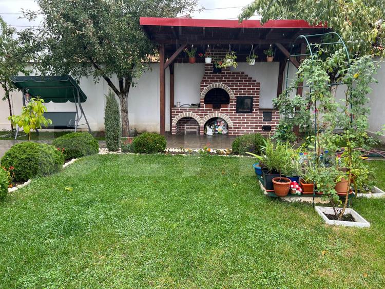 Casa P+M, 132 mp, Malu Mare, zona Bisericii