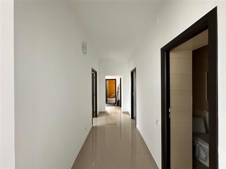 Cladire centrala Iasi, birouri/ medical, 325mp