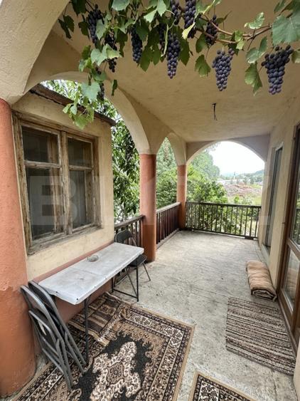 Casa de vanzare, 400 mp, teren 500 mp, zona Sud