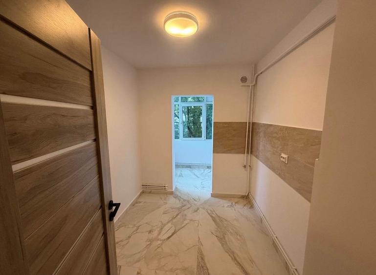 2 Camere RENOVAT - Zona Canta - Etaj intermediar - Proximitate Profi / Statiile CTP