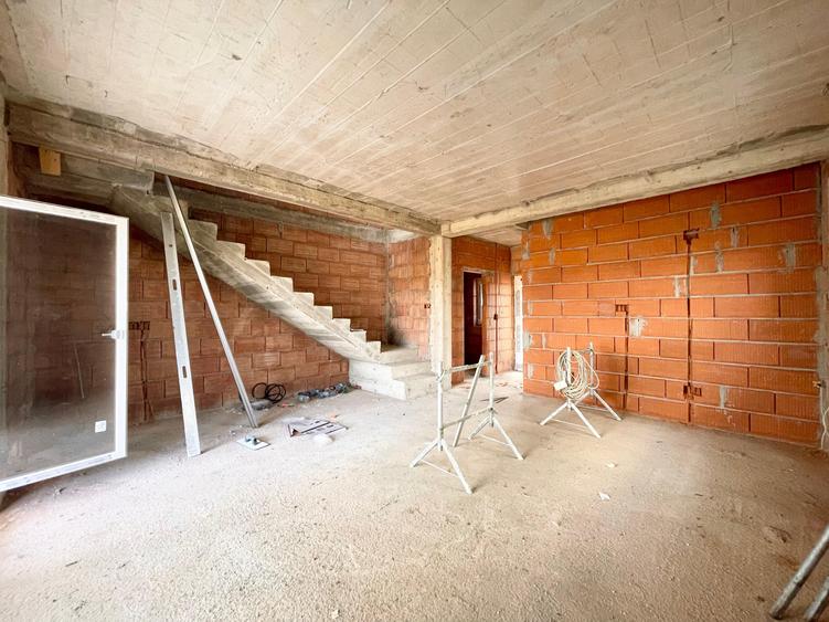 Duplex 5 camere, 3 bai  - Lidl Mosnita Veche