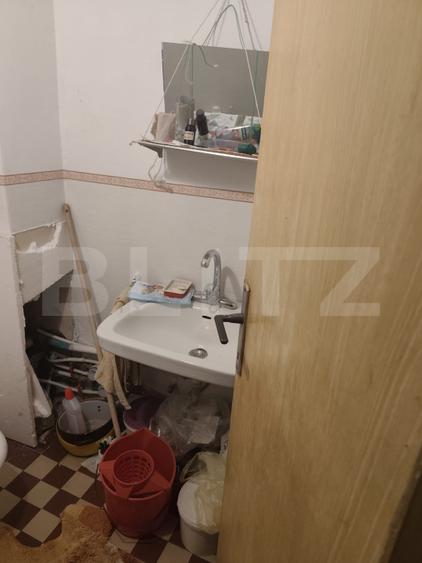 Apartament cu 3 camere, 2 bai, 2 balcoane, renovabil, 67 mp, zona - Nufarul