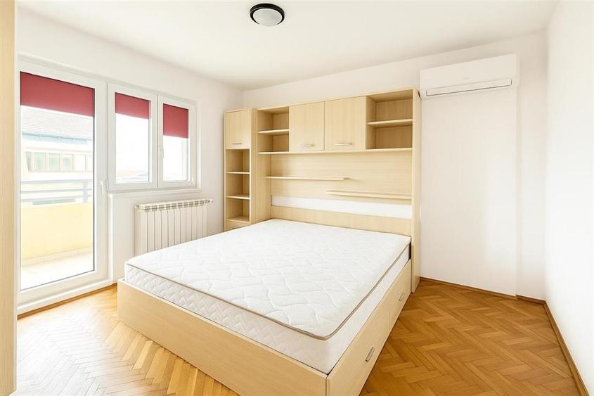 RECO apartament 3 camere in Rogerius