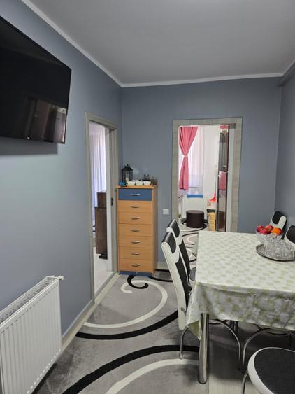 Apartament cu 1 camere si 2 parcari cu CF,zona Parc Poligon