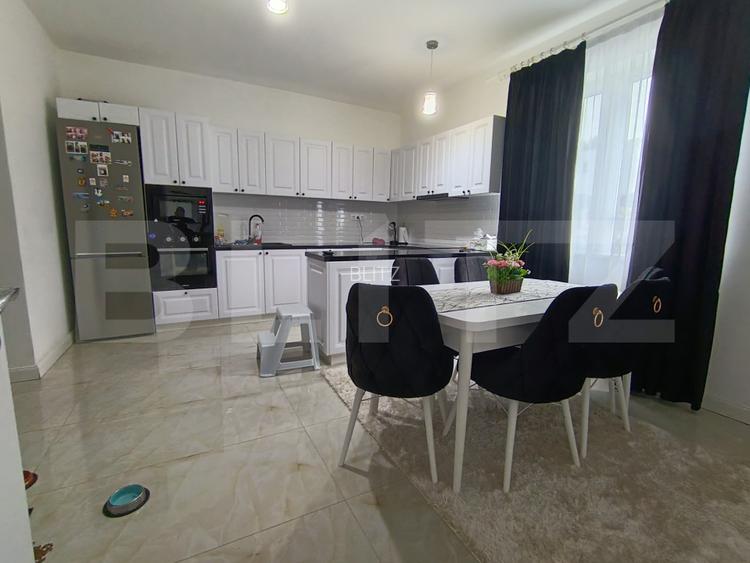 Casa ultra finisată și mobilata cu 3 camere 1 living și o terasă generoasă - 18