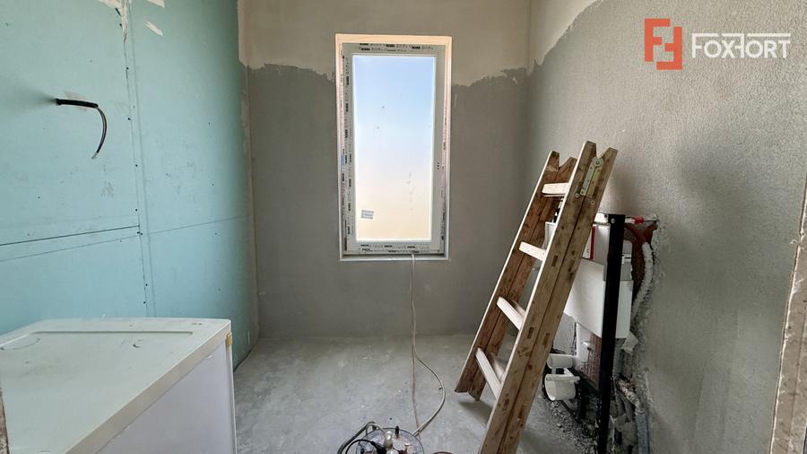 Duplex cu 3 camere si teren de 322 mp, toate utilitatile zona Mosnita Noua
