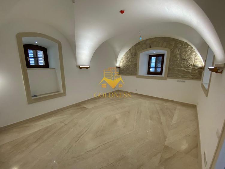 Casă individuală, finisaje Premium, curte 500mp, Gruia, Zona Belvedere