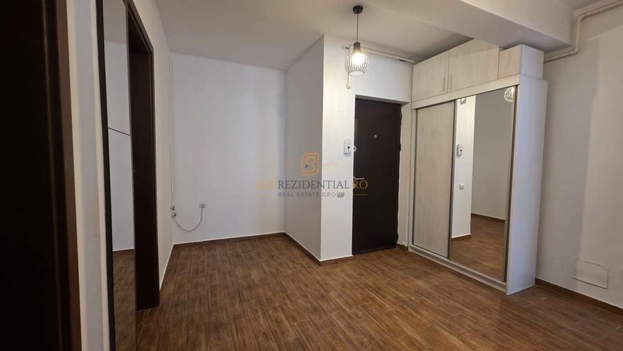 Apartament 2 camere de vanzare, loc de parcare, acces metrou Aparatori